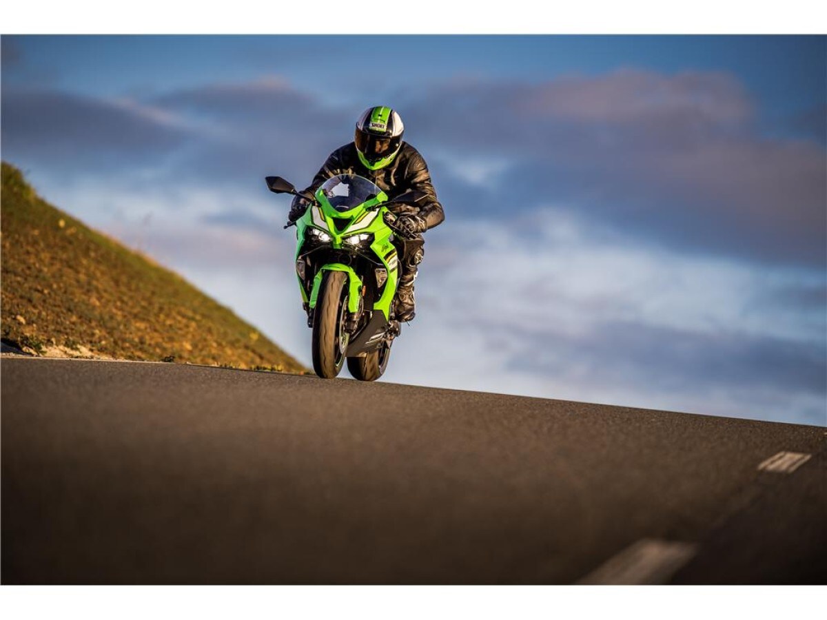 Kawasaki Ninja ZX-6R ZX636JSFAN GN1/BK1