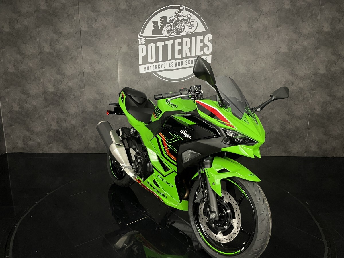 Kawasaki Ninja 500 SE