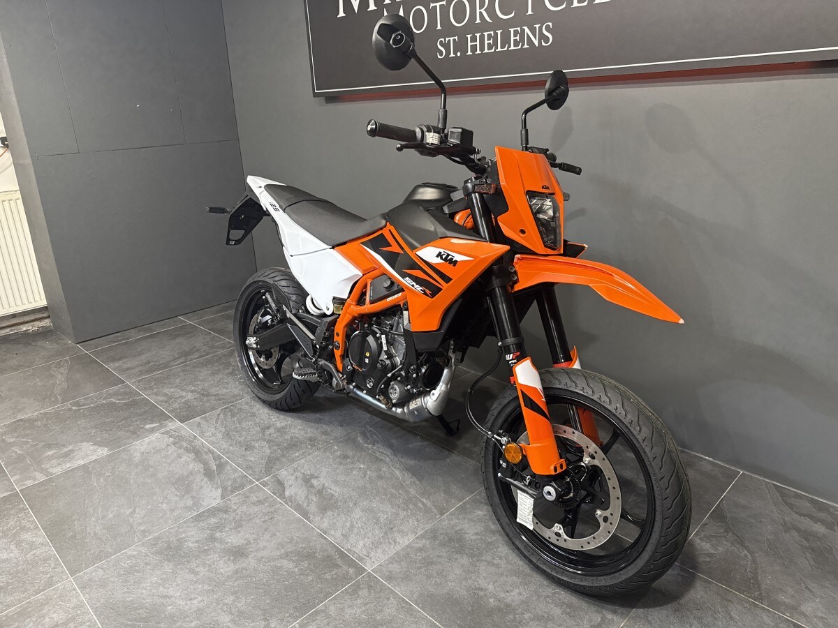 KTM 125 SMC R INC