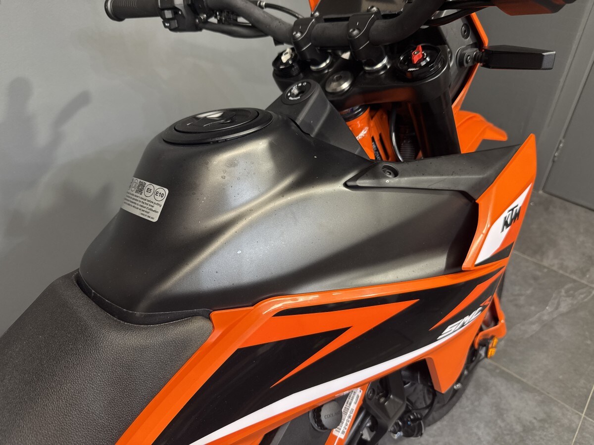 KTM 125 SMC R INC