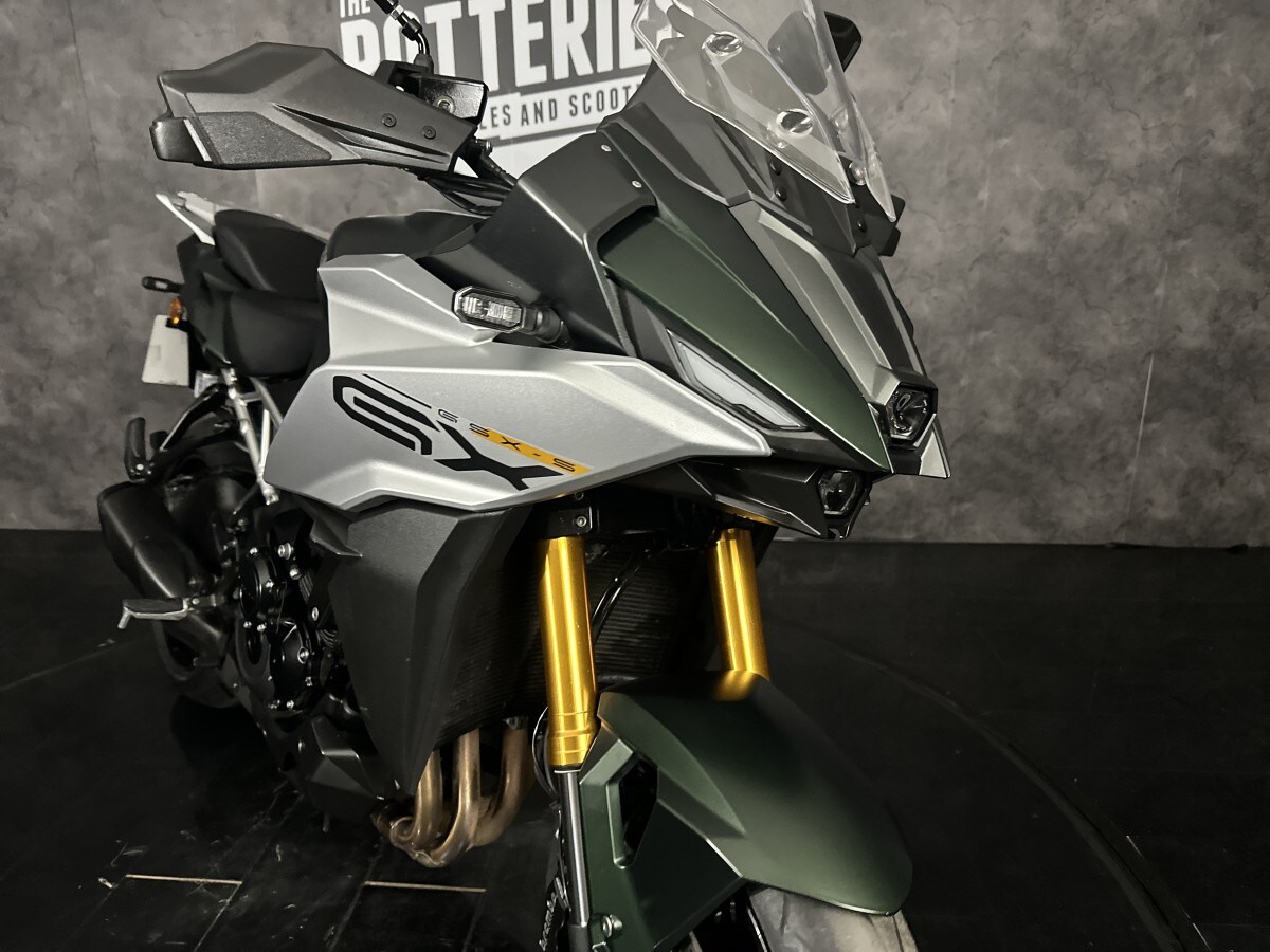 Suzuki GSXS 1000 GX RREM4