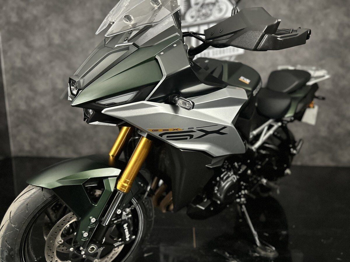 Suzuki GSXS 1000 GX RREM4