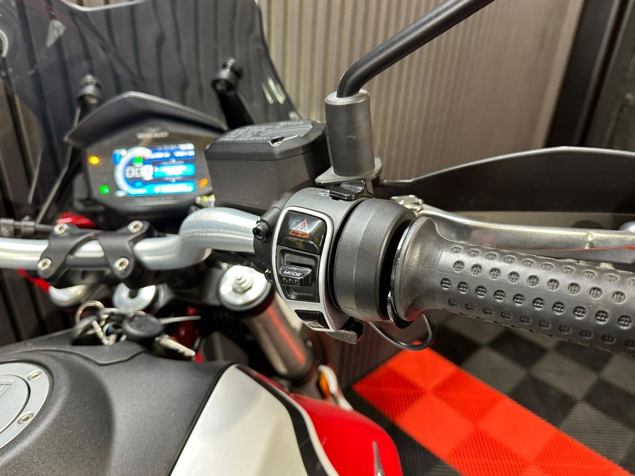 Used Moto Guzzi V85 for sale - 78434534: Photo 21