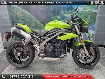 Used Triumph SPEED TRIPLE S 1050 2020 for sale - bike-77869154: Photo