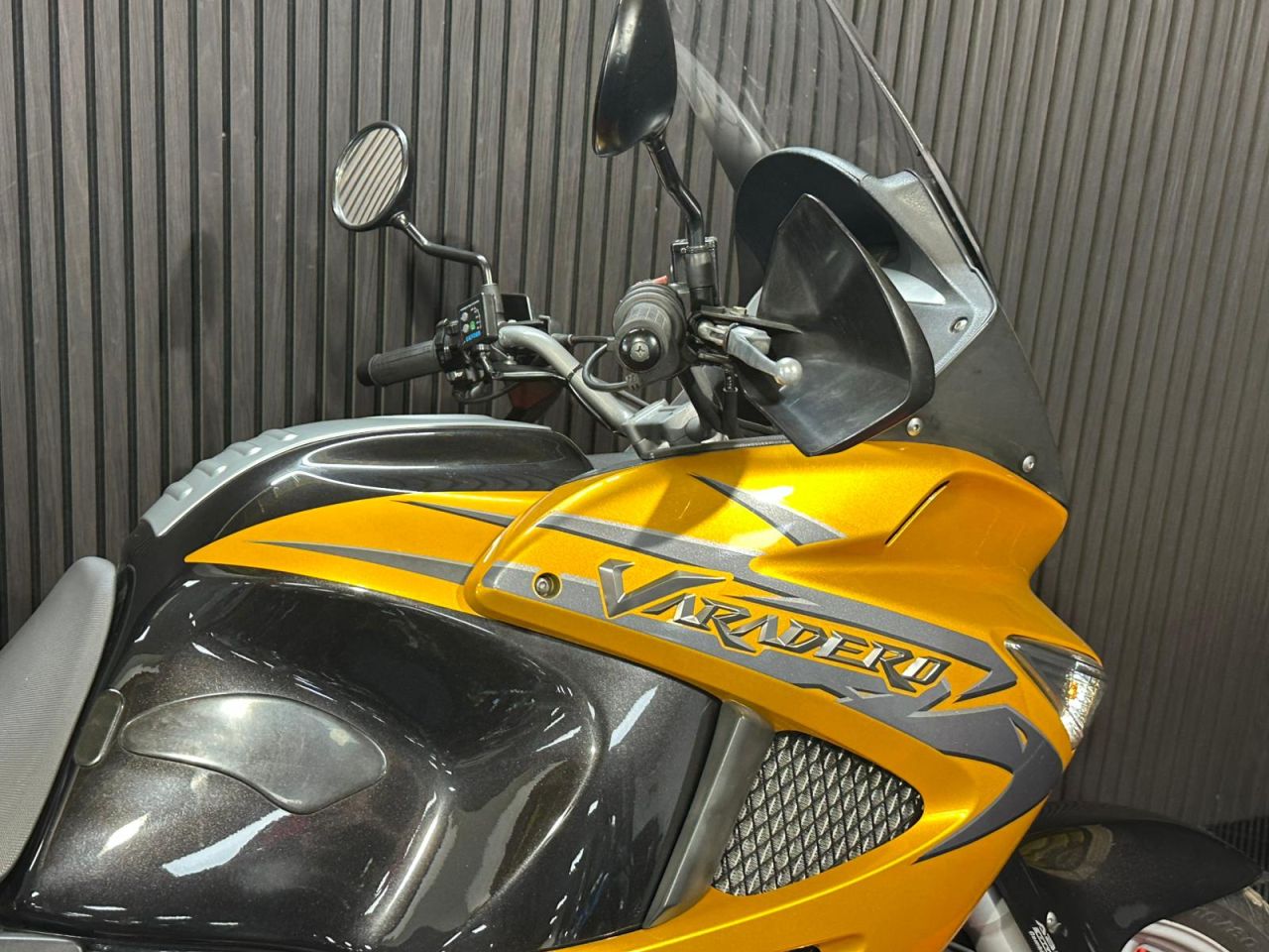 Used Honda XL1000V Varadero for sale - 78434789: Photo 13