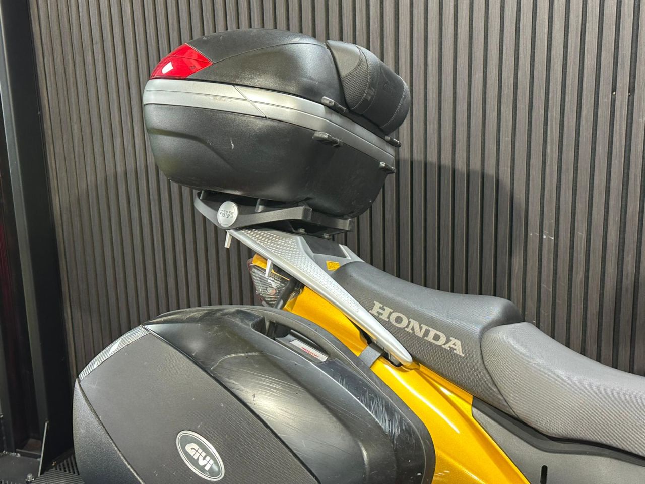 Used Honda XL1000V Varadero for sale - 78434789: Photo 23