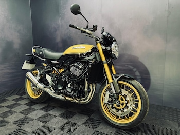 Used Kawasaki Z900 RS SE 2022 for sale - bike-77866669: Photo