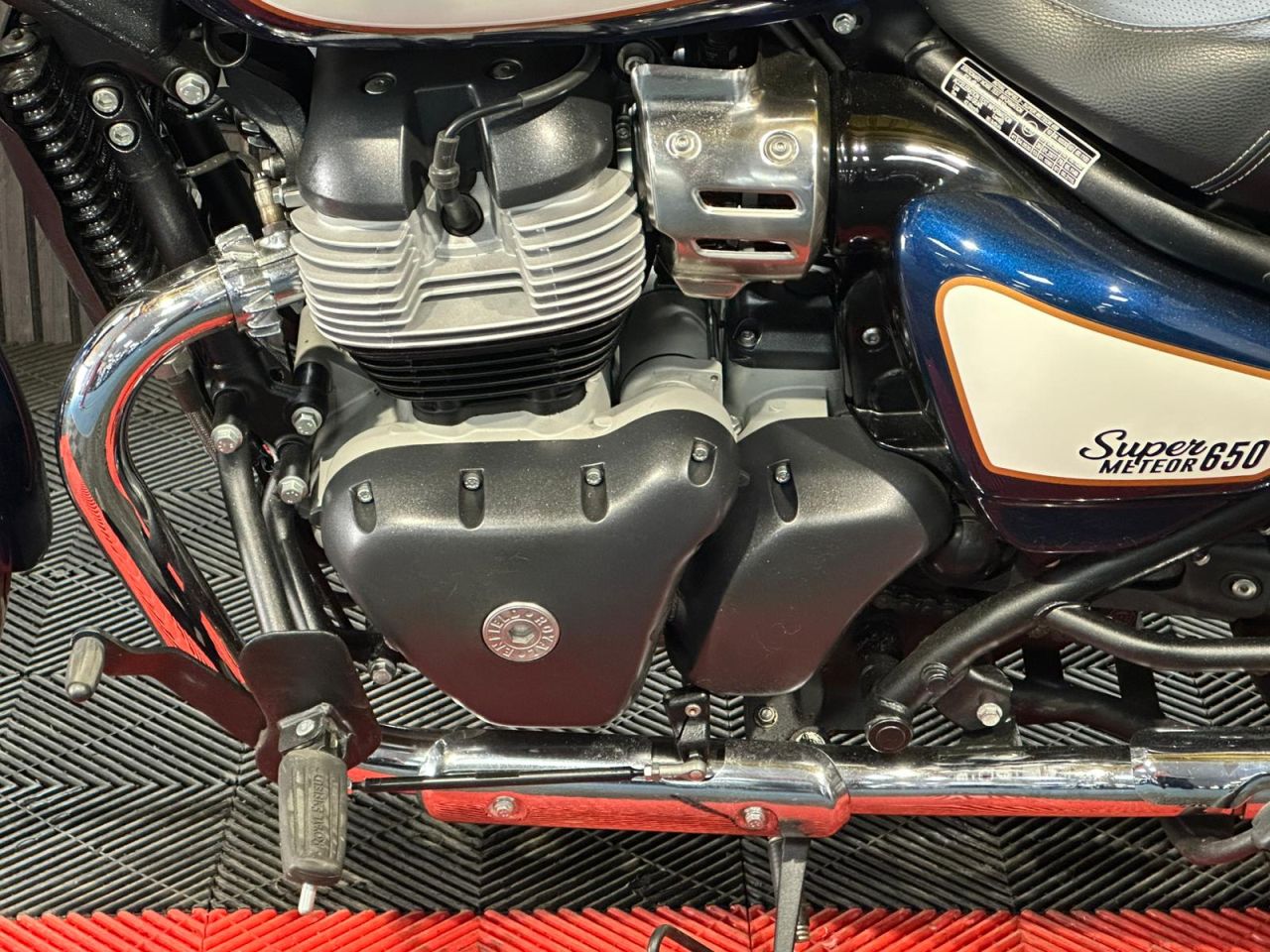 Used Royal Enfield Super Meteor 650 for sale - 78435271: Photo 19