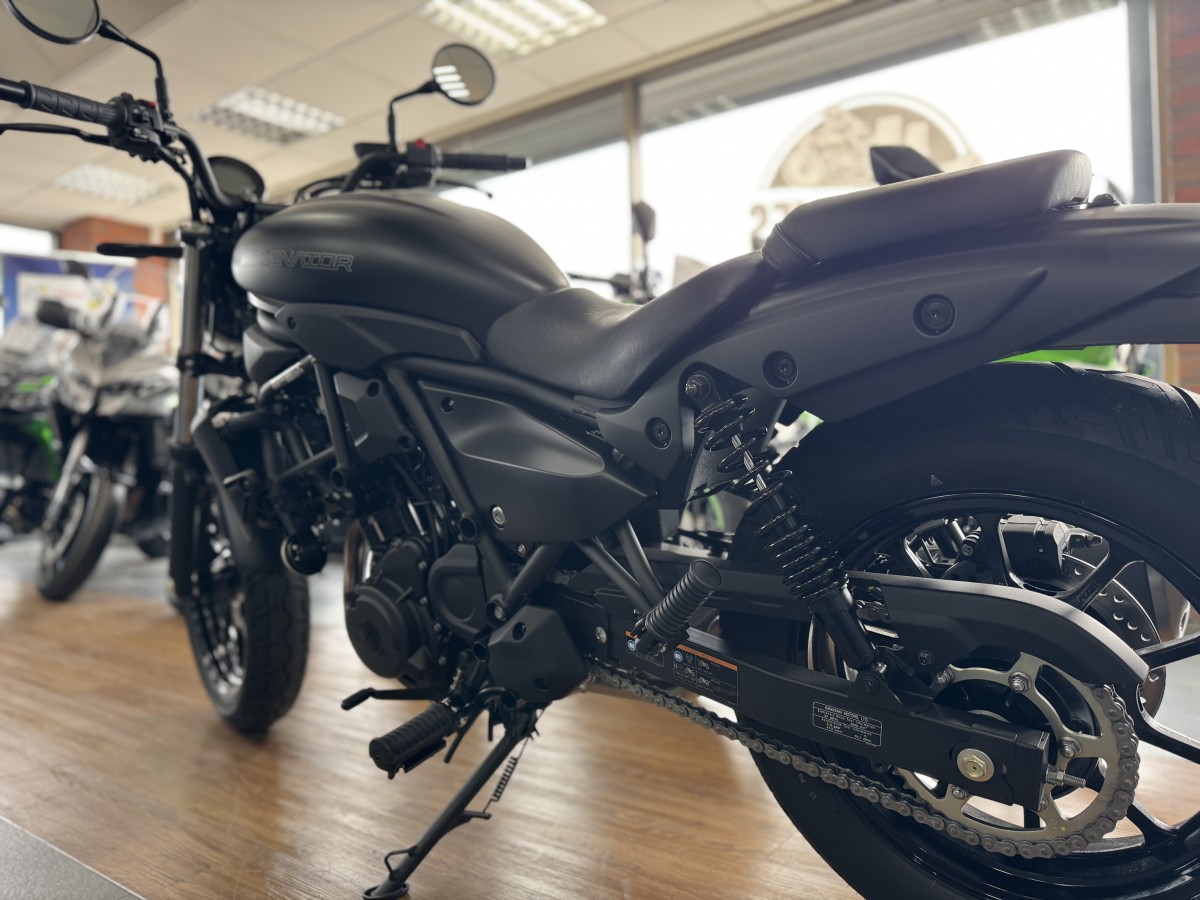 Kawasaki eliminator 500