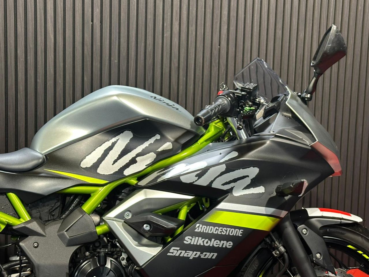 Used Kawasaki Ninja 125 for sale - 78435163: Photo 25