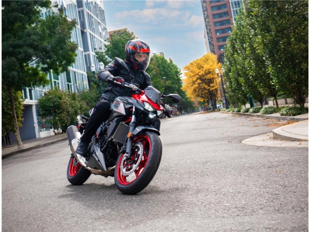 Kawasaki Z500 SE ER500FRFAN