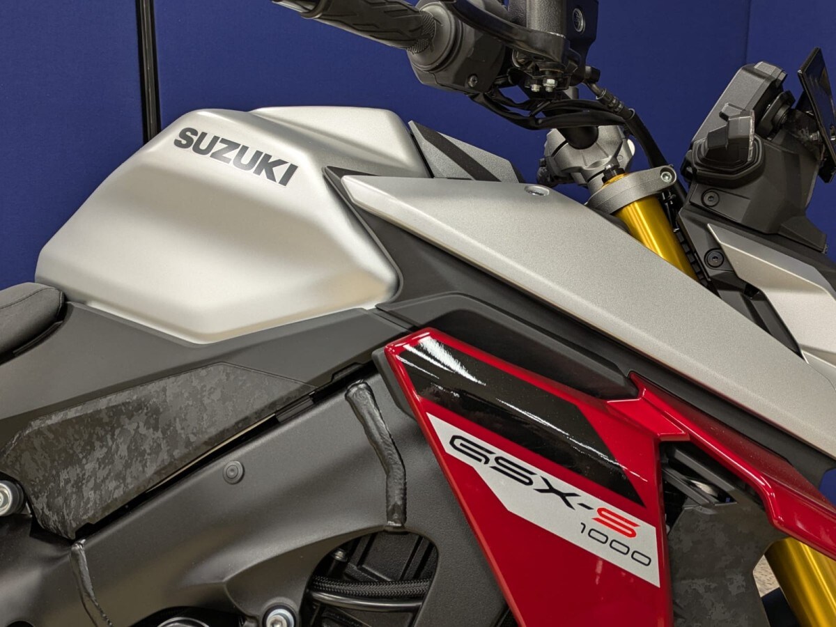 Suzuki GSX1000 RQ