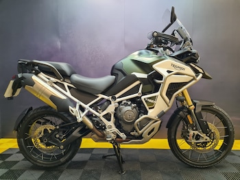 Used Triumph TIGER 1200 RALLY EXPLORER 2022 for sale - bike-77865023: Photo