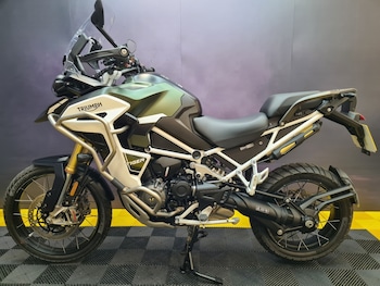 Used Triumph TIGER 1200 RALLY EXPLORER 2022 for sale - bike-77865023: Photo