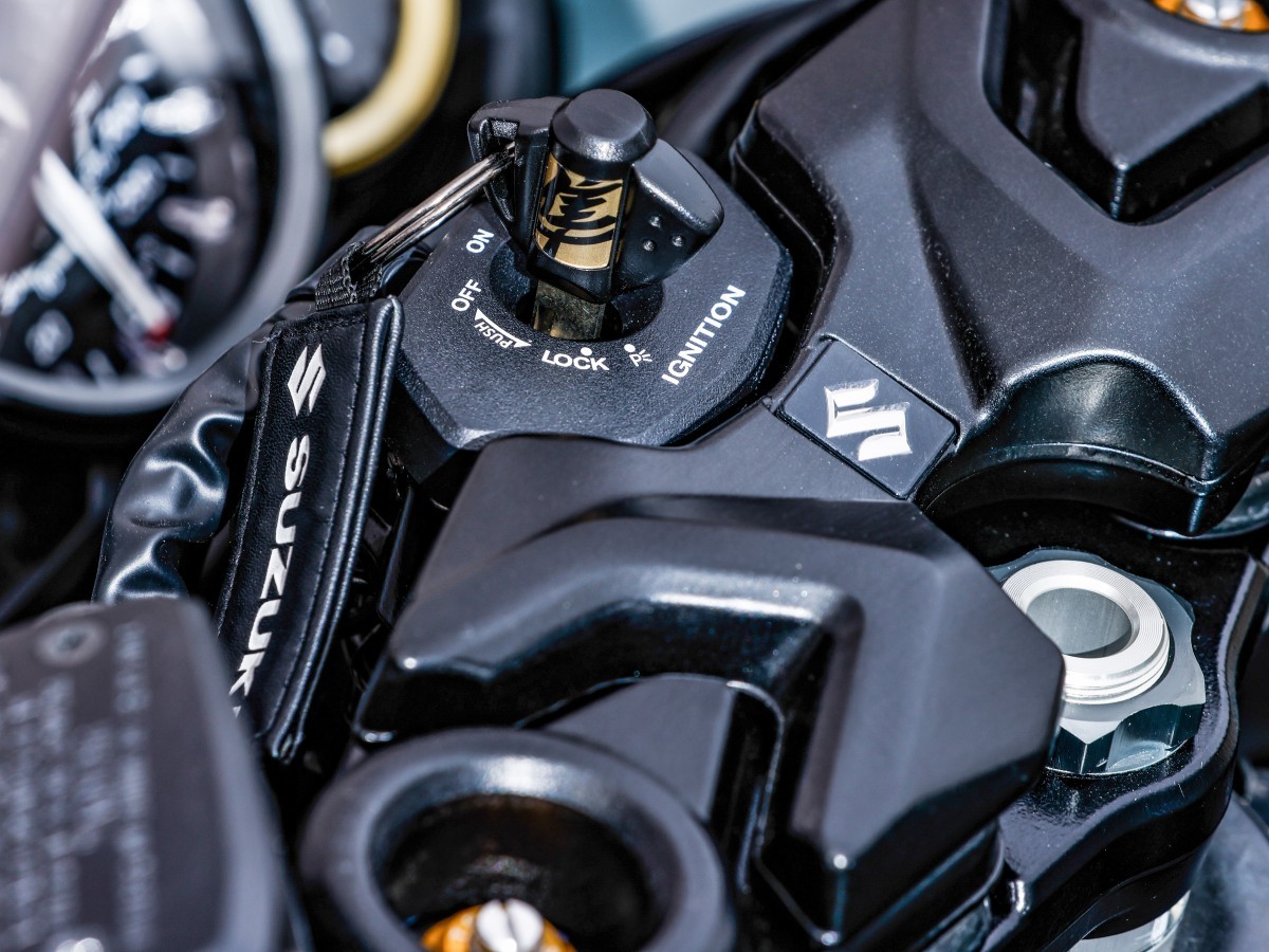 Suzuki GSX1300RRQM5 HAYABUSA