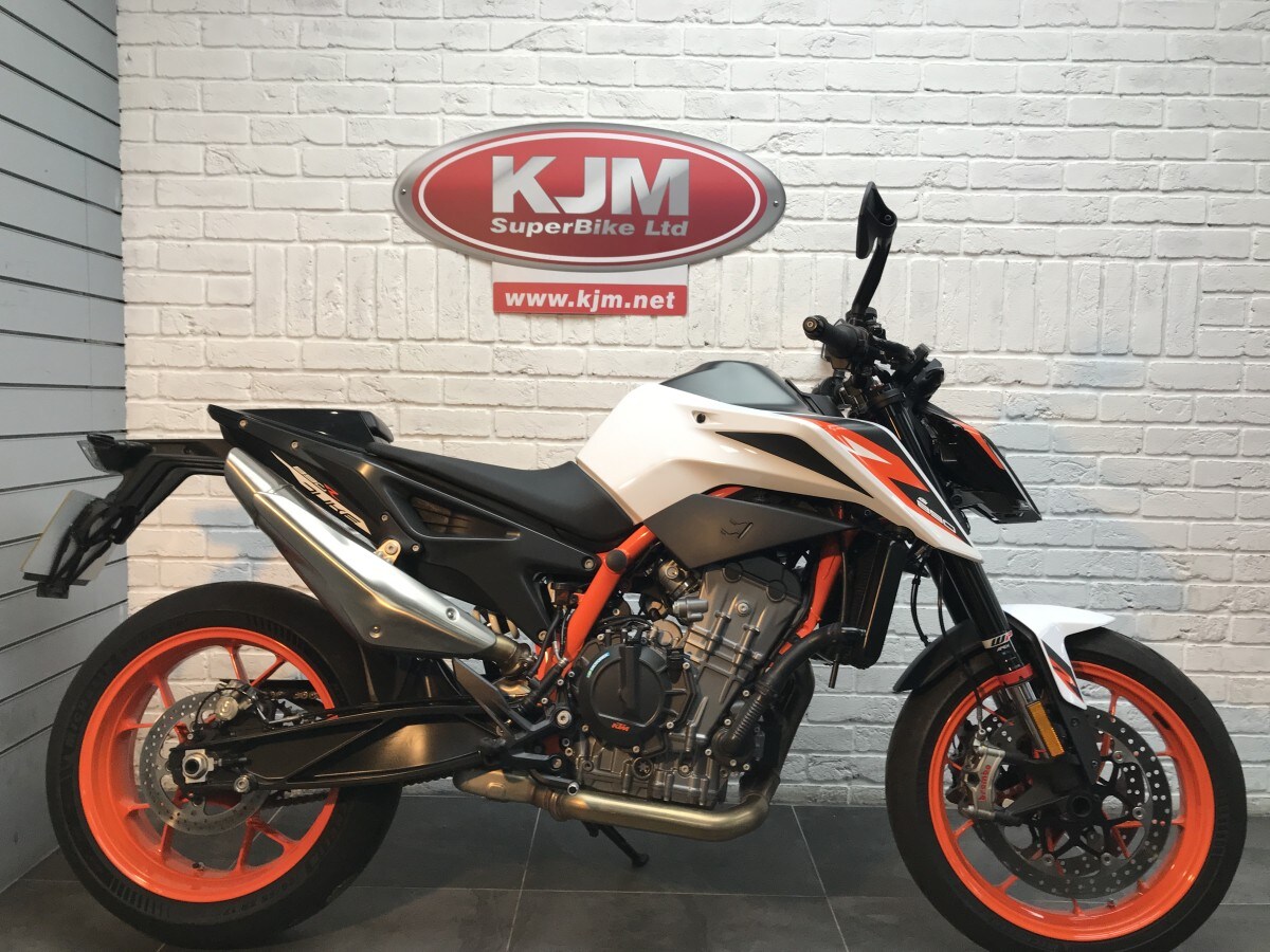 KTM Duke