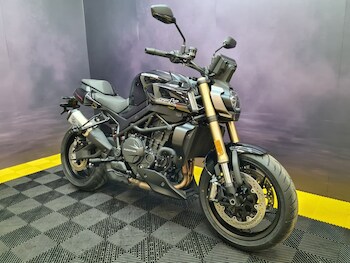 Used QJMOTOR SRK 900 undefined for sale - bike-77867152: Photo