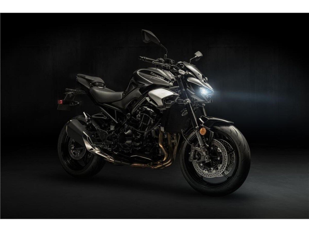 Kawasaki Z900 ZR900