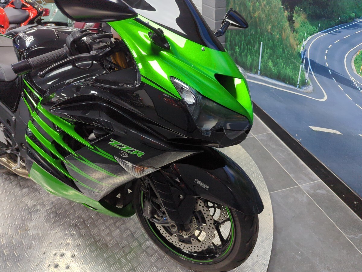 Kawasaki ZZR1400 PERFORMANCE SPORT