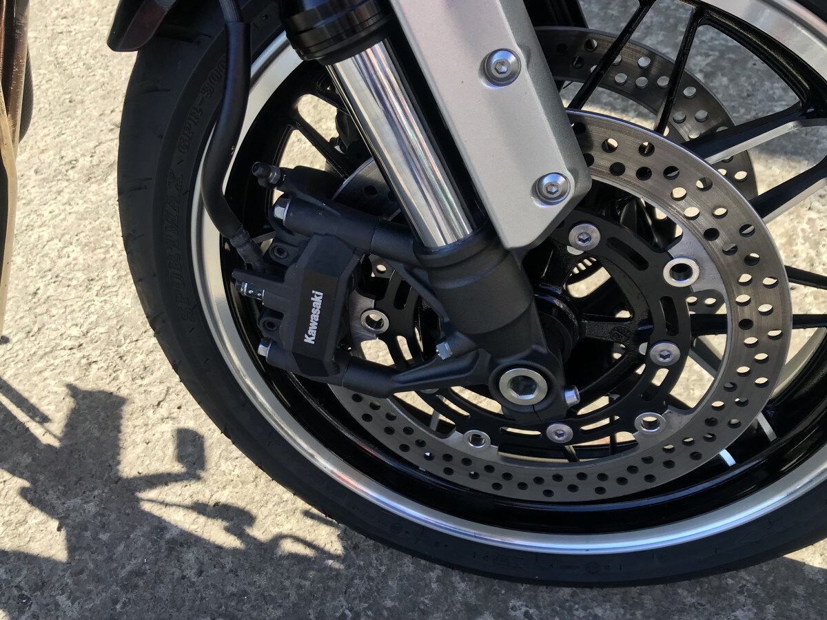 Kawasaki Z900 RS ZR900 KSFBB