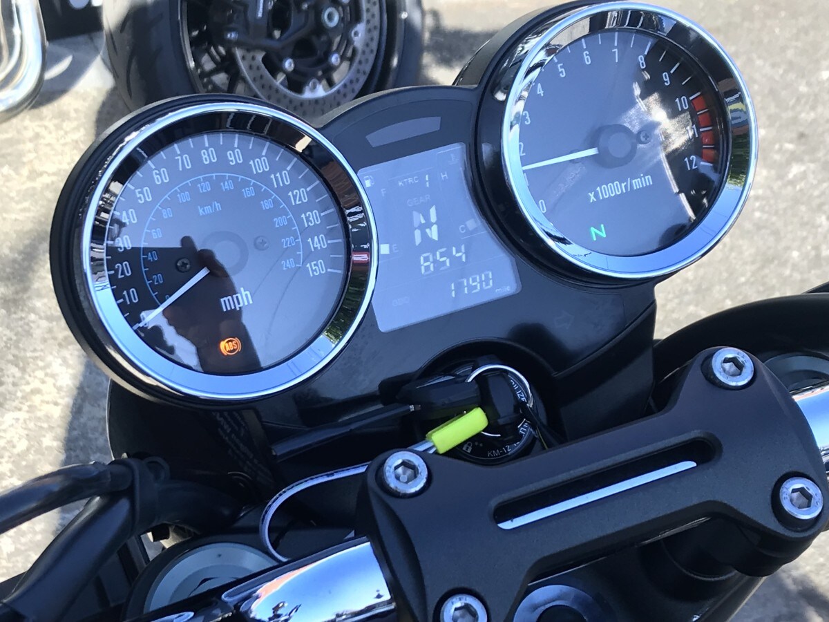 Kawasaki Z900 RS ZR900 KSFBB