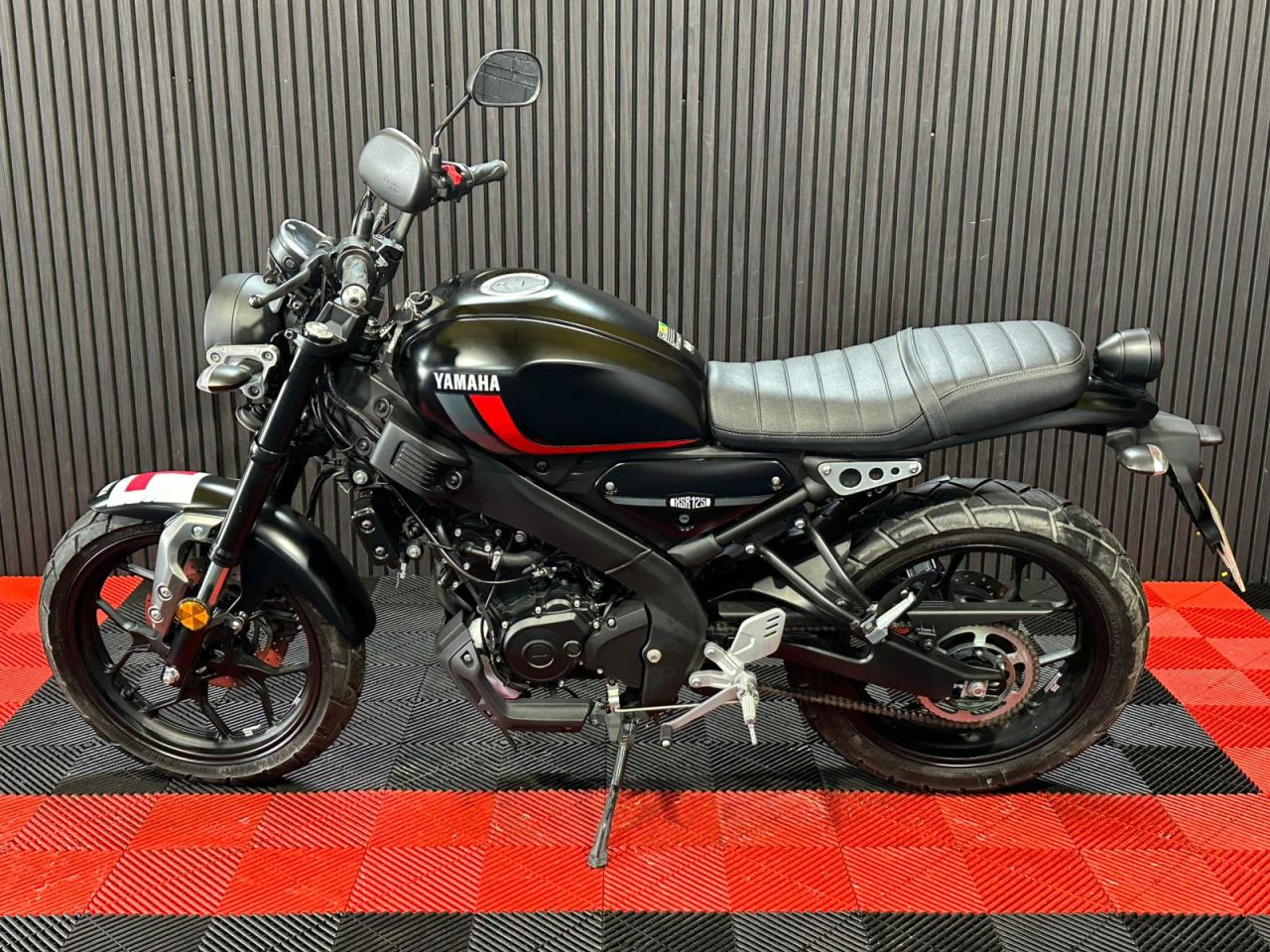 Used Yamaha XSR125 for sale - 78845901: Photo 9