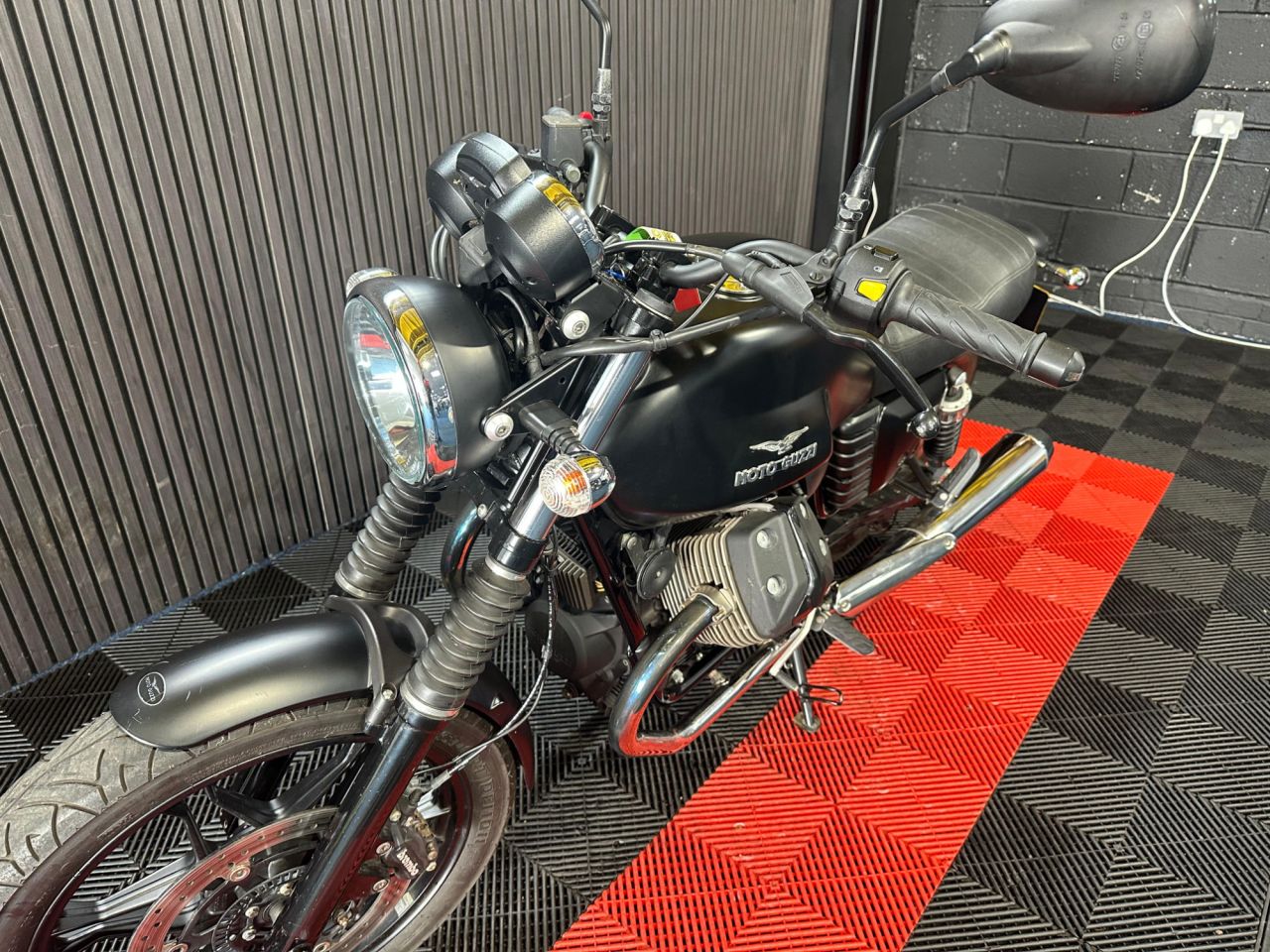 Used Moto Guzzi V7 for sale - 78859458: Photo 25