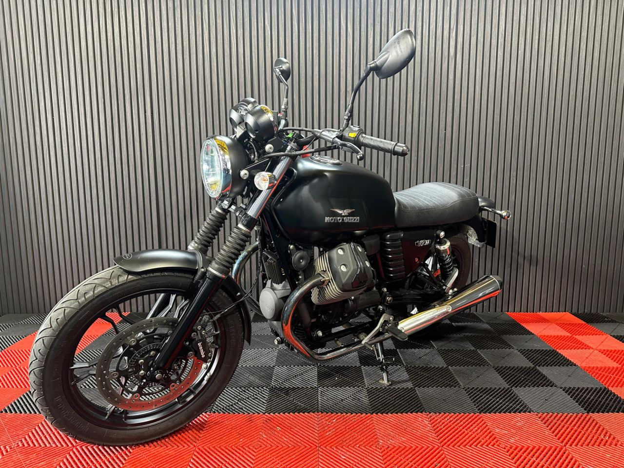 Used Moto Guzzi V7 for sale - 78859458: Photo 8