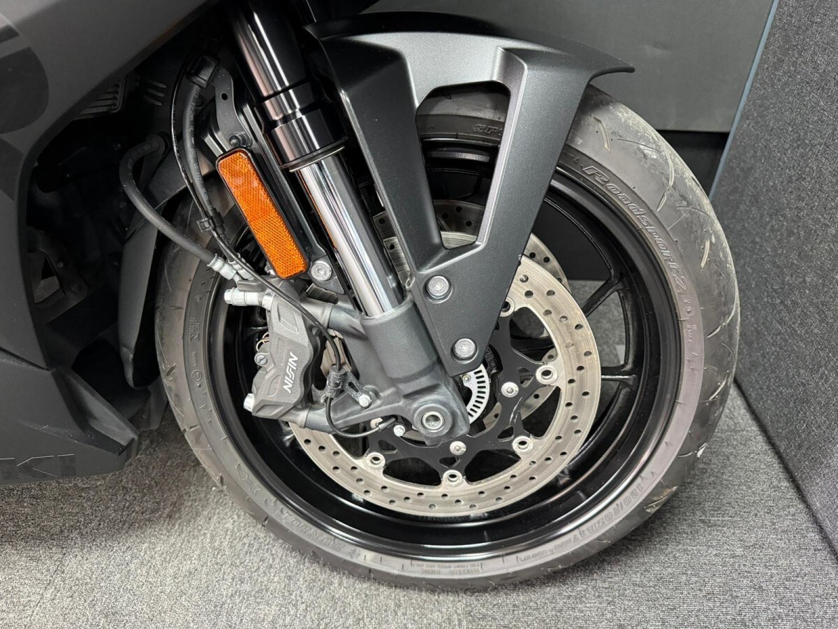 Suzuki GSX 800 FRQM4 GSX-8R