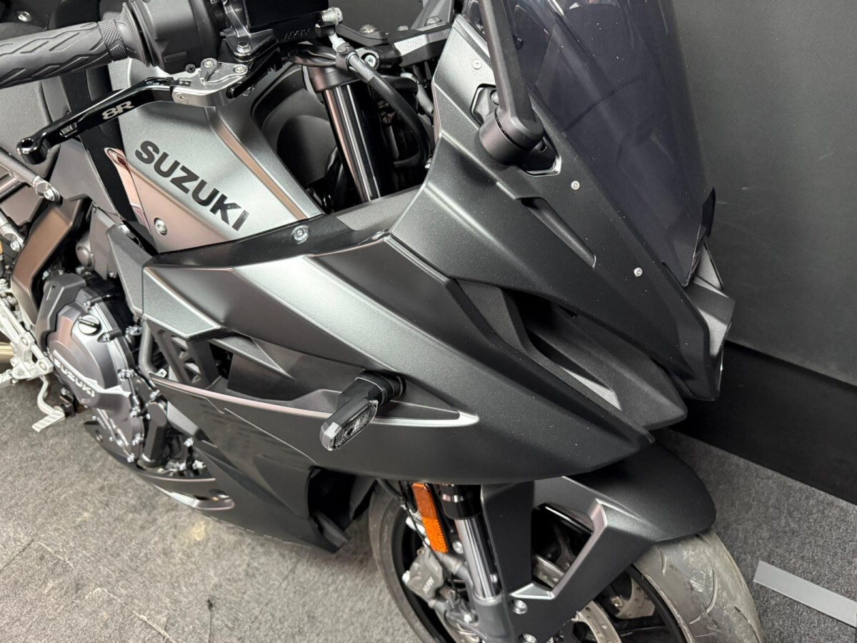 Suzuki GSX 800 FRQM4 GSX-8R