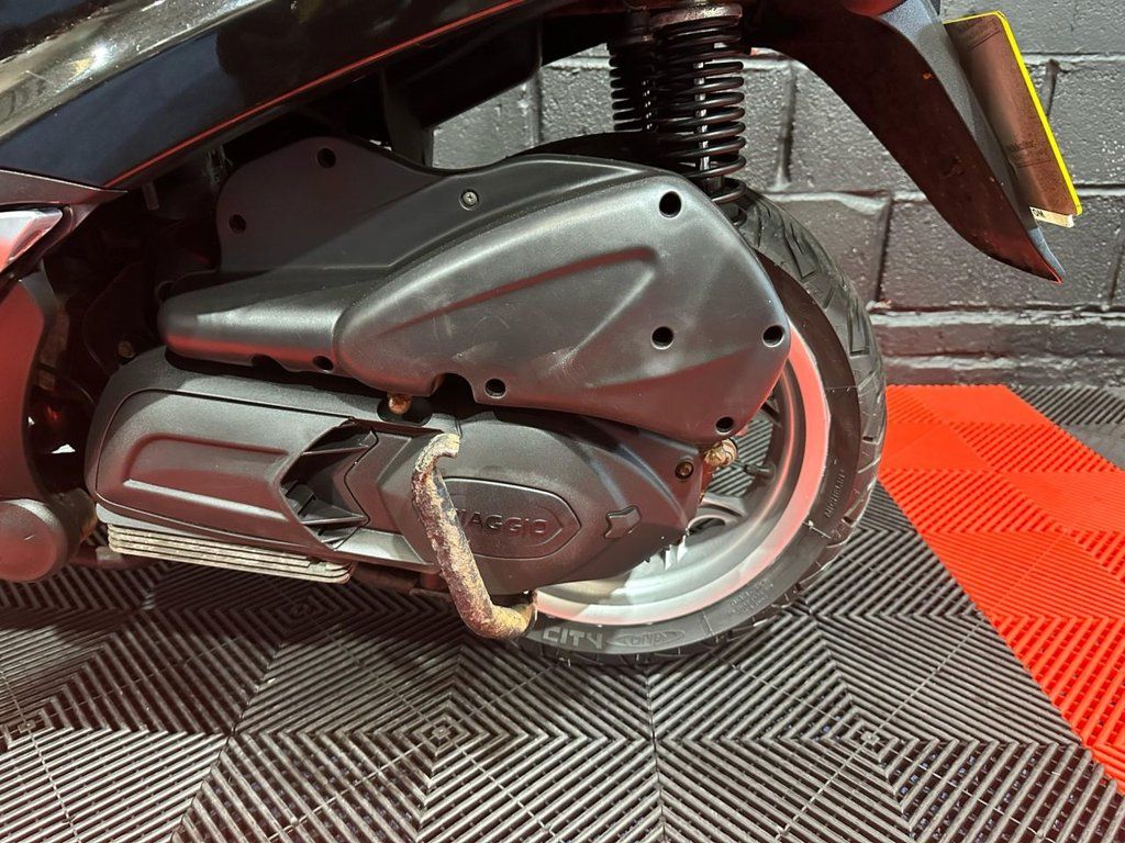Used Piaggio MP3 for sale - 78434408: Photo 15