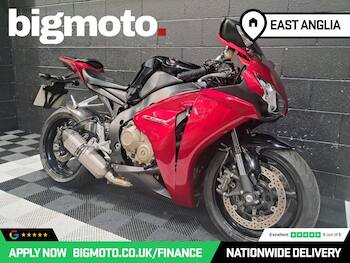 Used Honda CBR1000RR Fireblade undefined for sale - bike-79593563: Photo