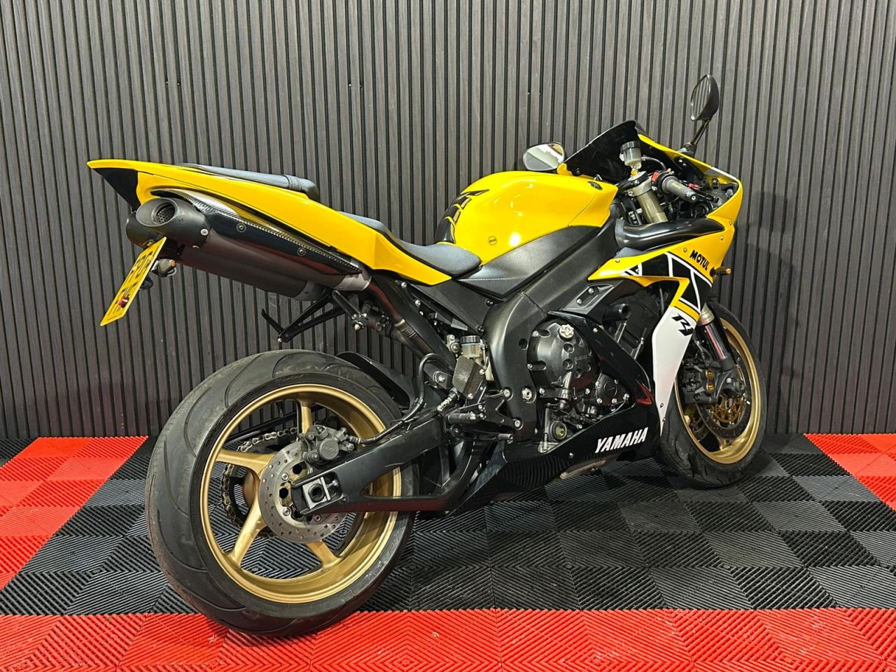 Used Yamaha R1 for sale - 78435628: Photo 6