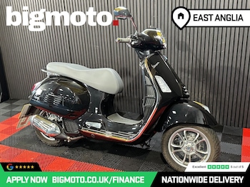 Used Piaggio Vespa GTS undefined for sale - bike-78838729: Photo