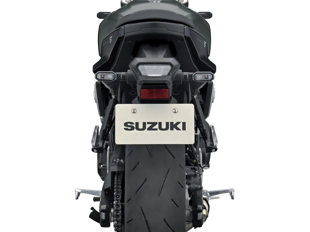 Suzuki GSX-8T