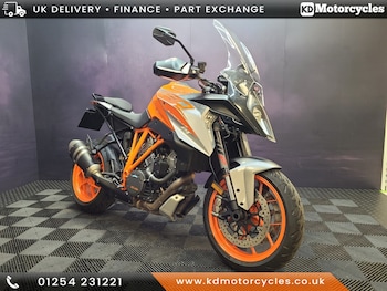 Used KTM 1290 SUPERDUKE GT 2019 for sale - bike-77866799: Photo