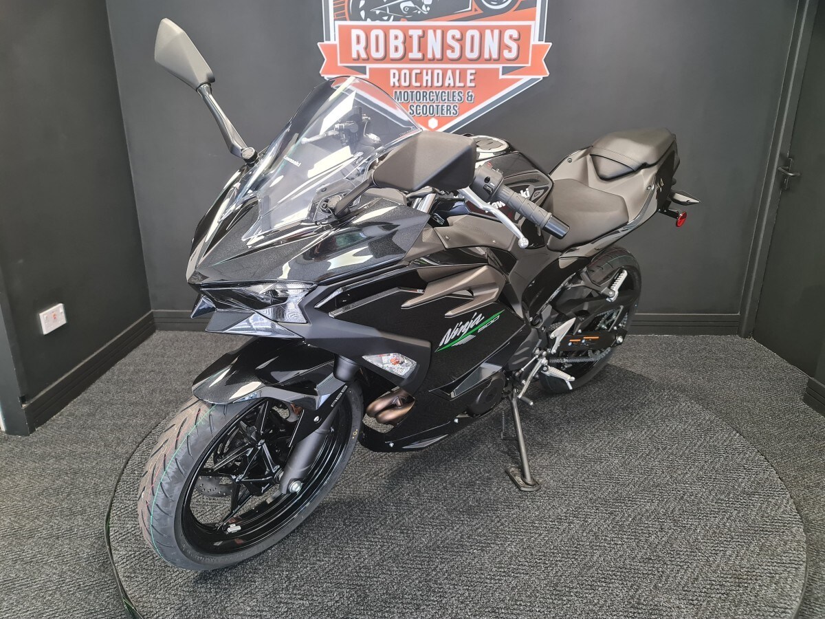 Kawasaki Ninja 500 EX500GRFNN