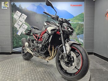 Used Kawasaki Z900 ZR900SSFAN undefined for sale - bike-77866214: Photo