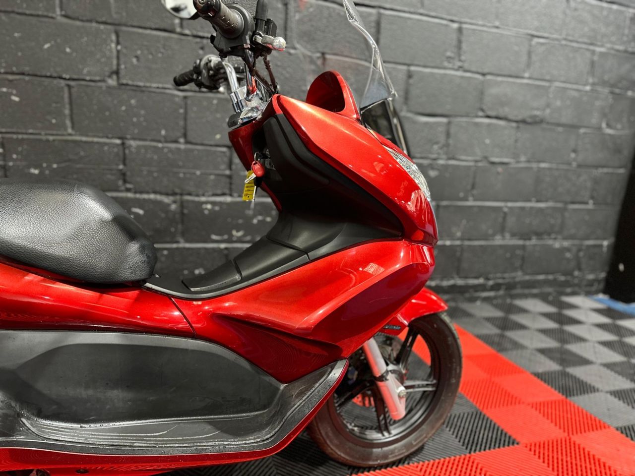 Used Honda PCX125 for sale - 78435123: Photo 24