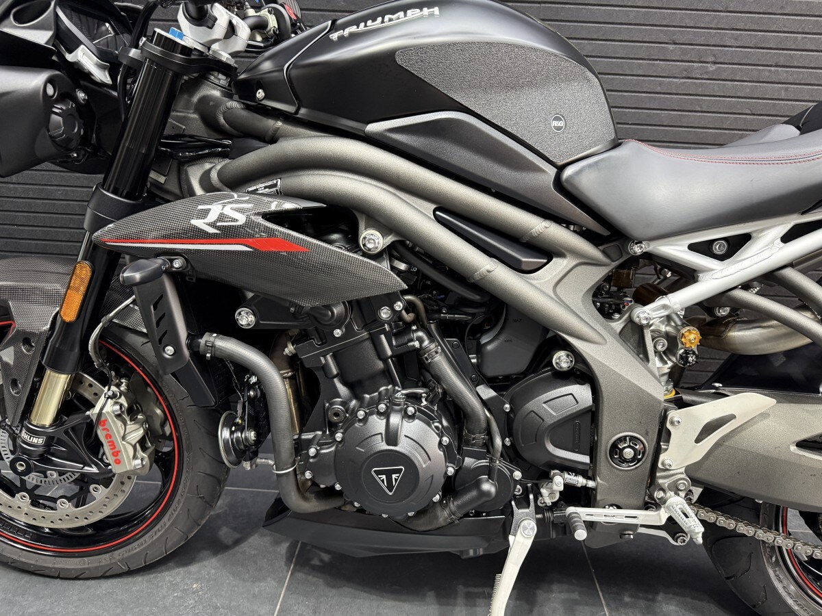 Triumph SPEED TRIPLE RS 1050