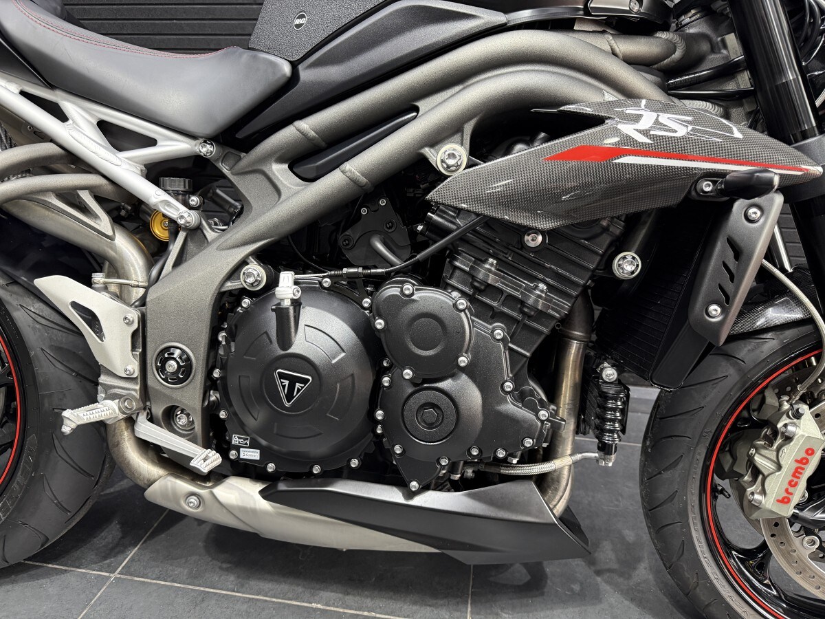 Triumph SPEED TRIPLE RS 1050