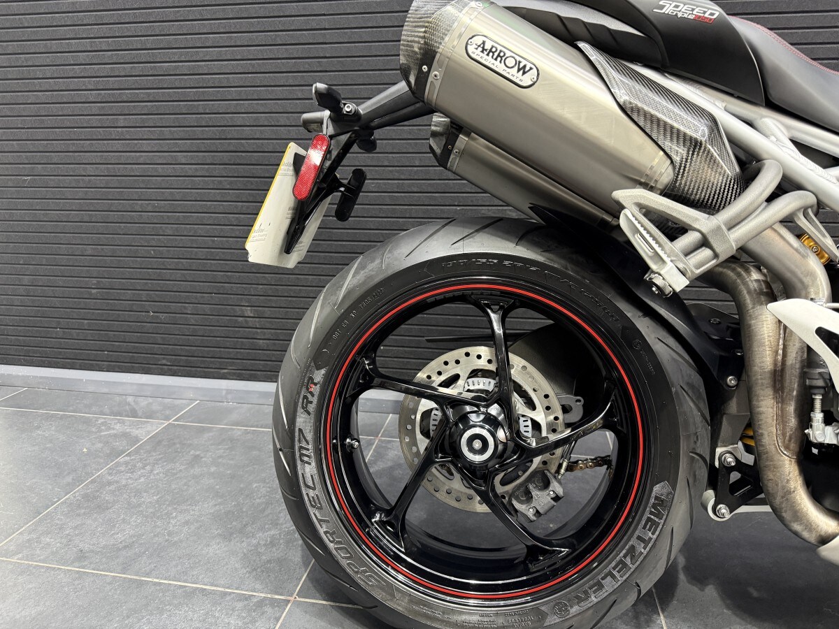Triumph SPEED TRIPLE RS 1050