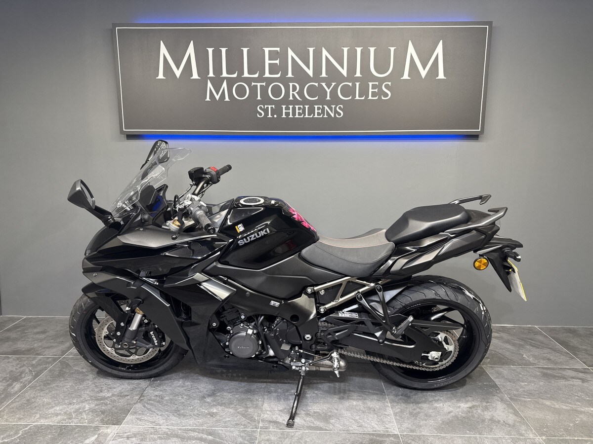 Suzuki GSXS 1000 TRQ M3