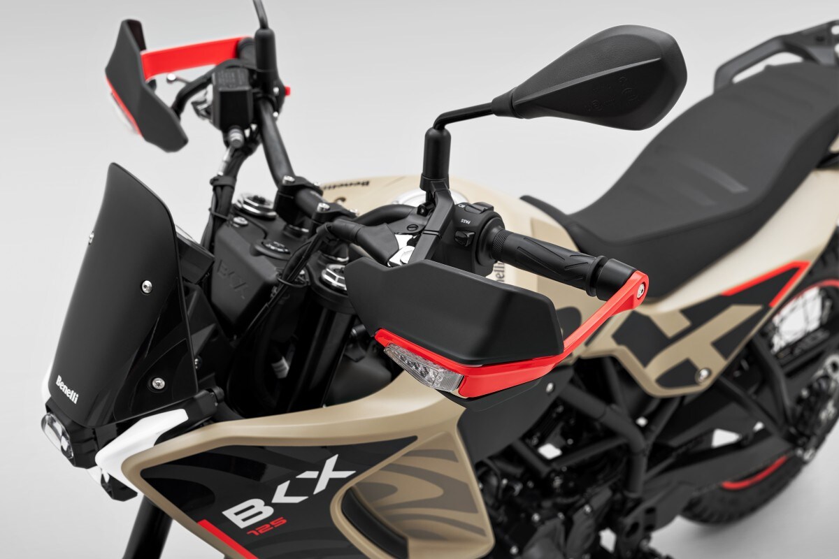 Benelli BKX 125