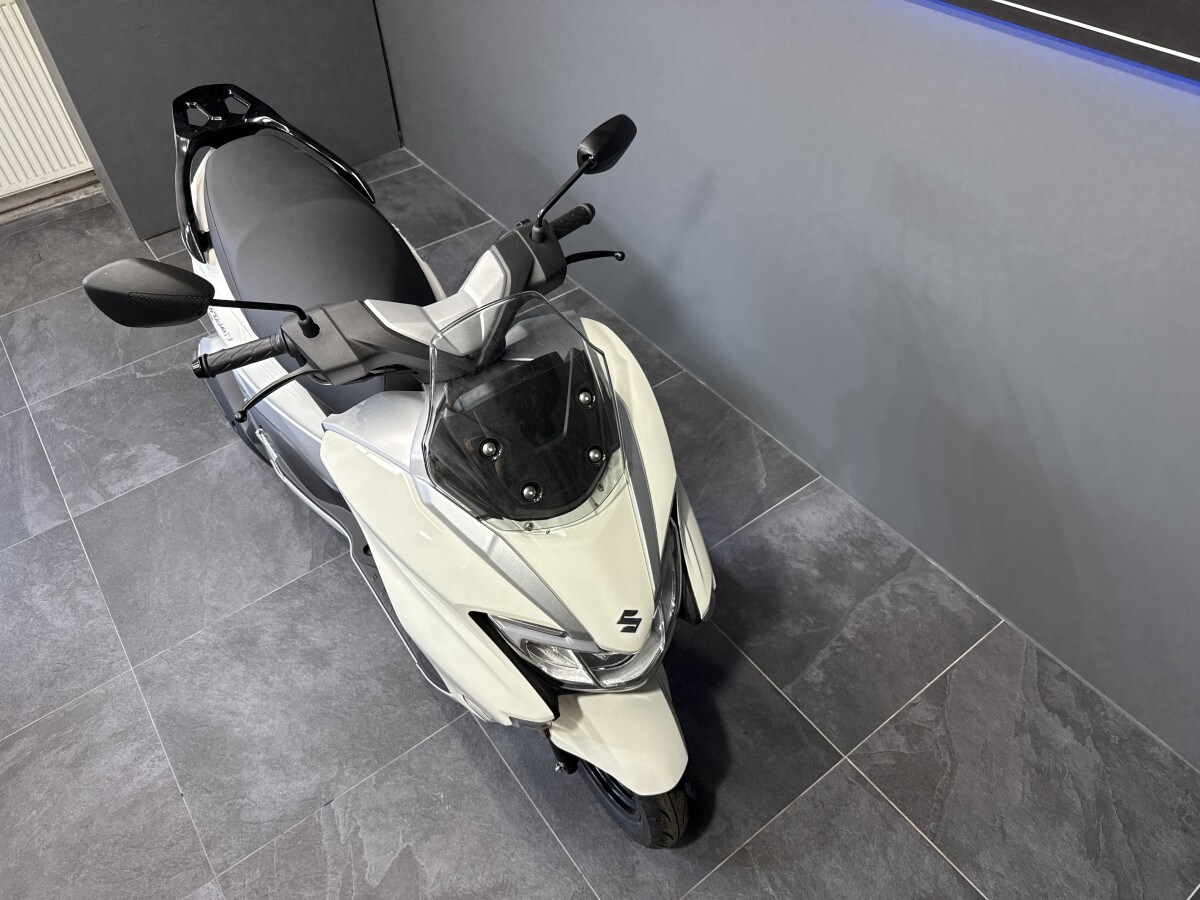 Suzuki BURGMAN STREET 125 EX Pre - reg