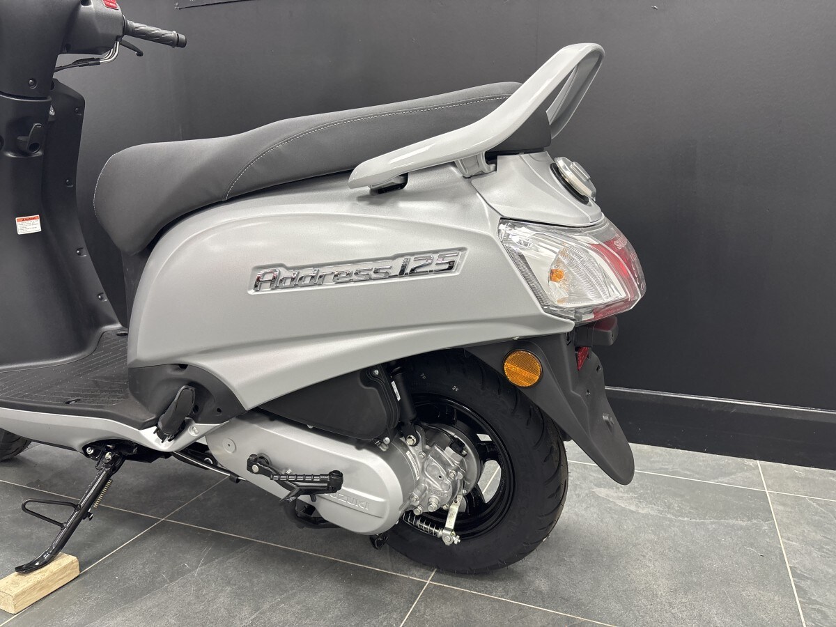 Suzuki ADDRESS 125