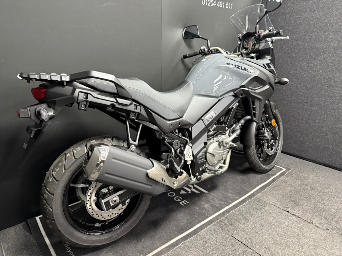 Suzuki V-Strom 650 AM5