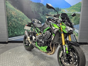 Used Kawasaki Z900 SE 2024 for sale - bike-77866201: Photo