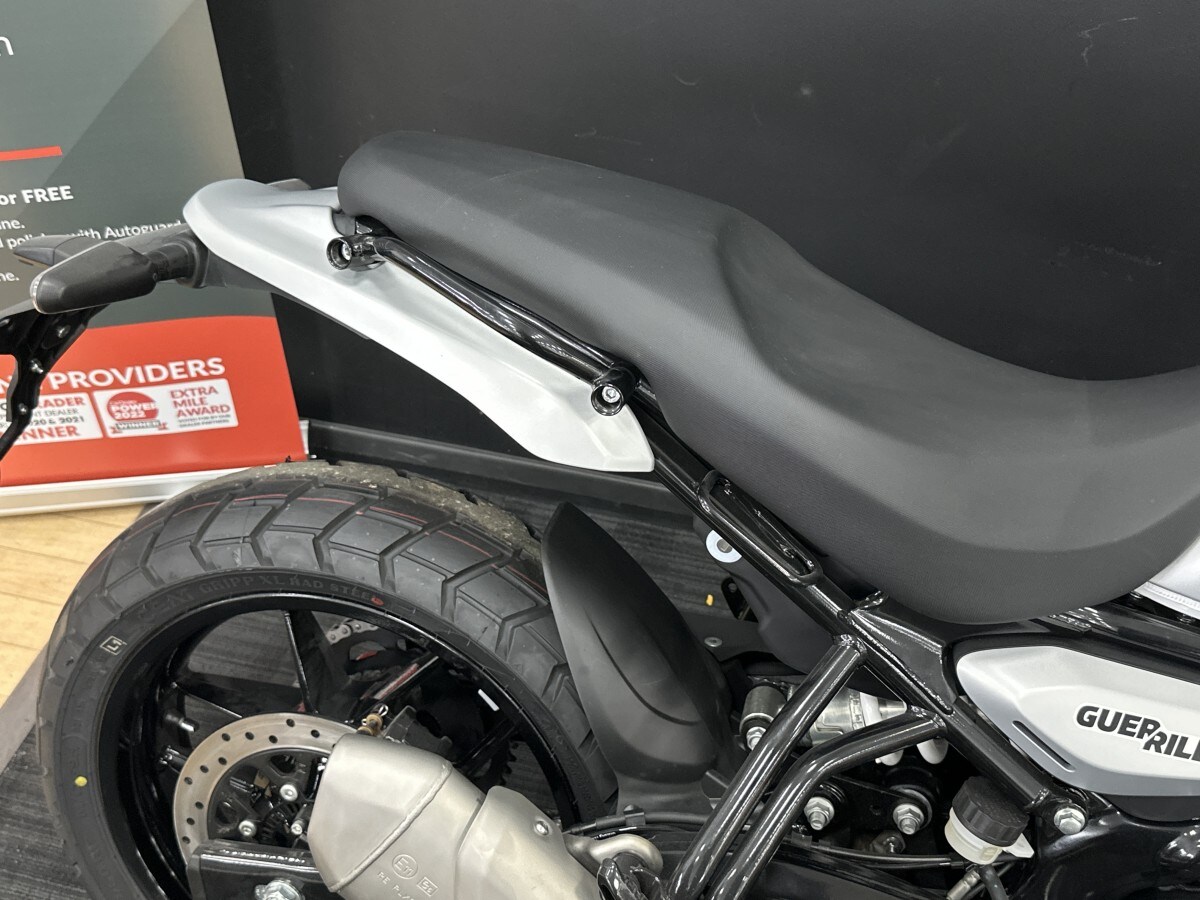 Royal Enfield GUERRILLA 450