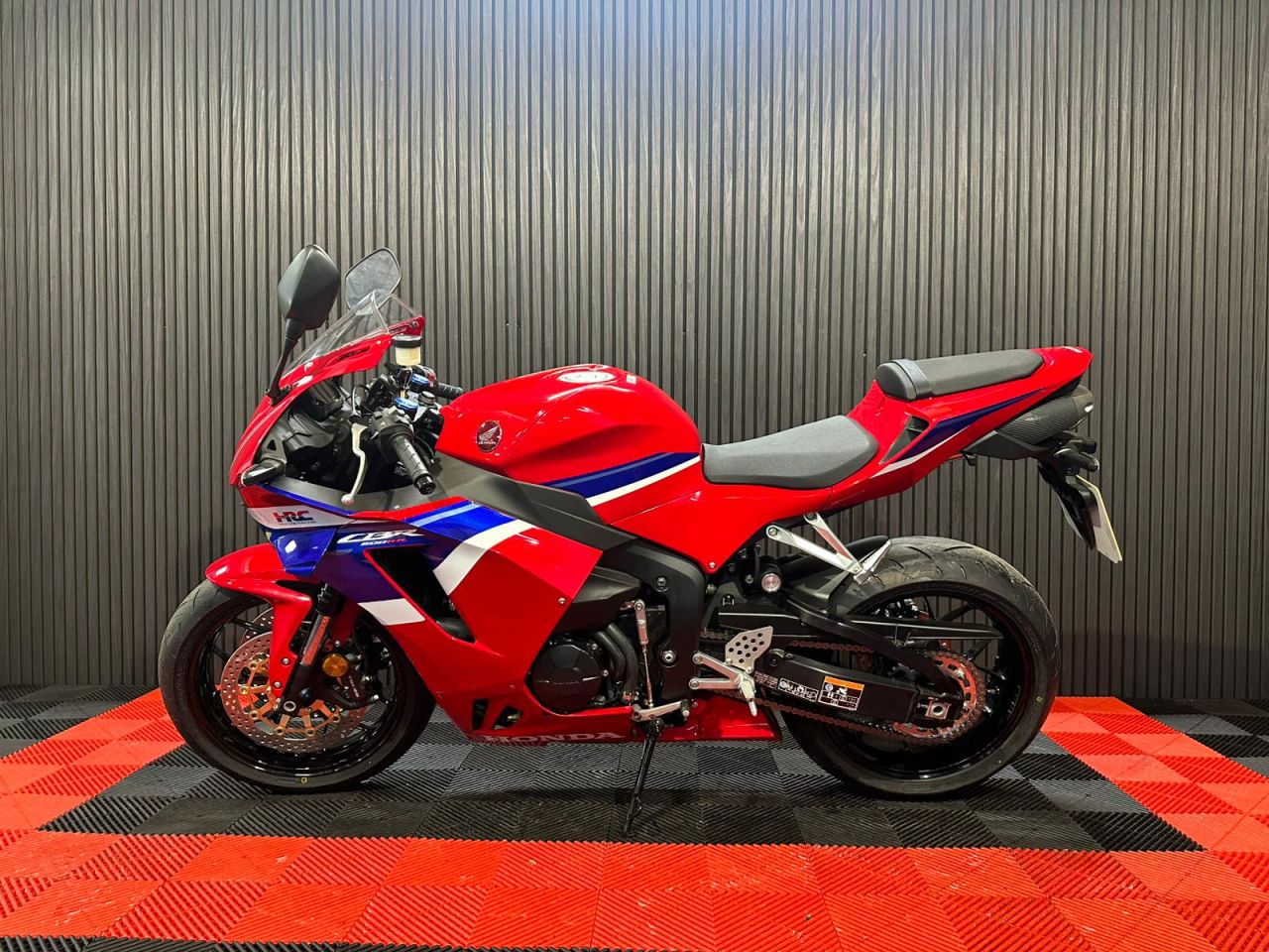 Used Honda CBR600RR for sale - 78434444: Photo 12
